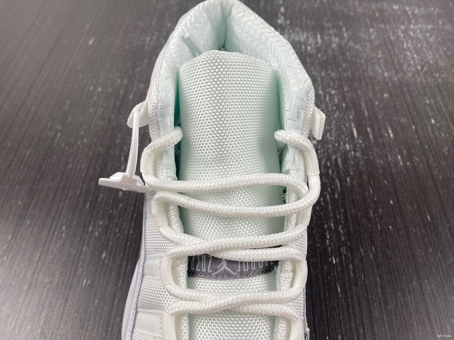 'Silver Jordan Anniversary' Retro  11 408201-101 Air  0512